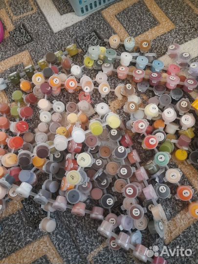 Краски акриловые