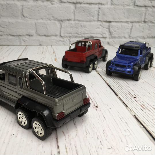 Машинка Гелик со звуковыми и световыми сигналами