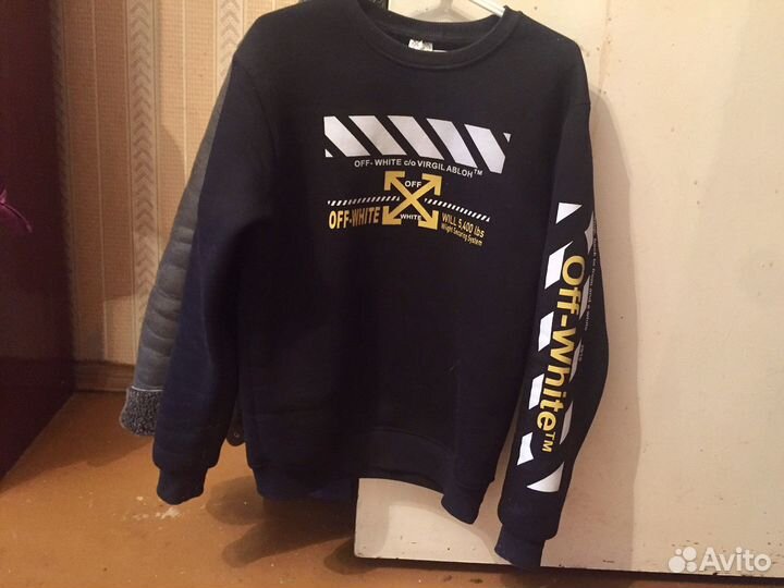 Кофта off white
