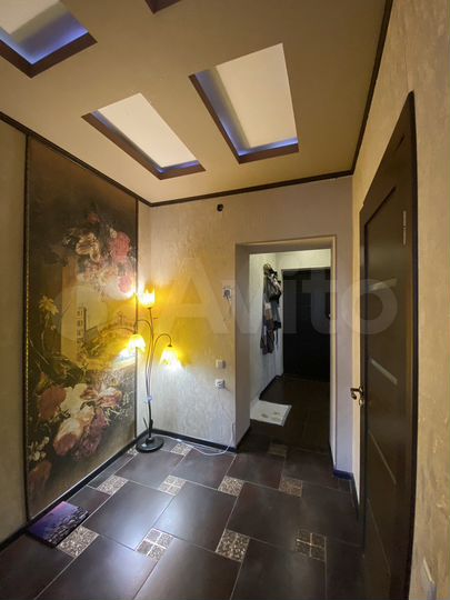 2-к. квартира, 60 м², 2/3 эт.