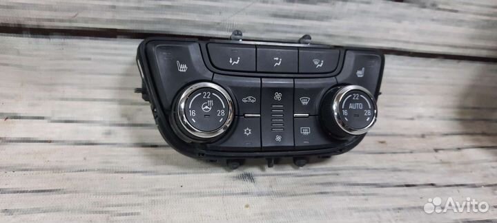 Блок управления климатической установкой Opel