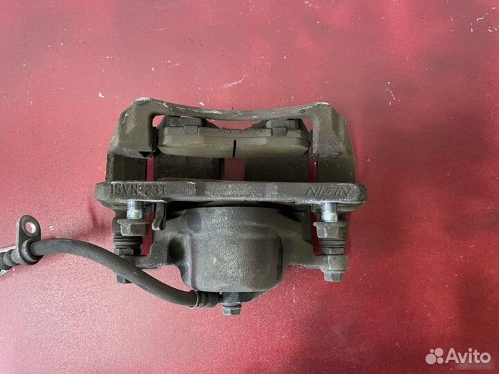 Суппорт передний правый Honda Stepwgn RG1 2.0 AT