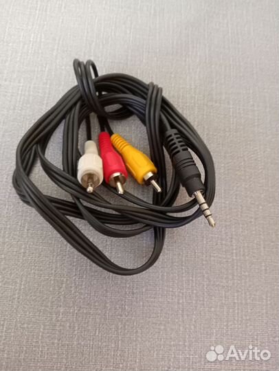 Кабель 3,5 Mini Jack - тюльпаны 1 м