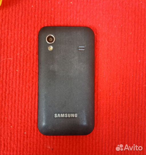 Samsung GT-S5611