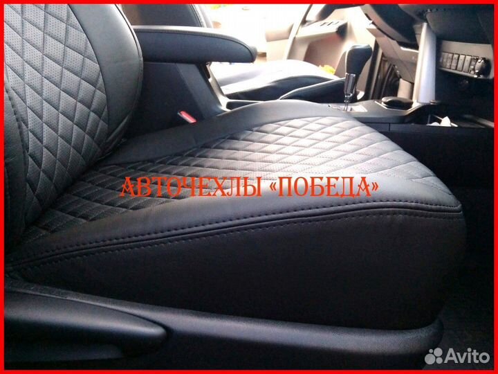 Чехлы Toyota Rav4 3 из экокожи чёрные Ромб