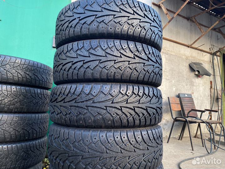 Hankook Winter I'Pike W409 215/60 R17 95T