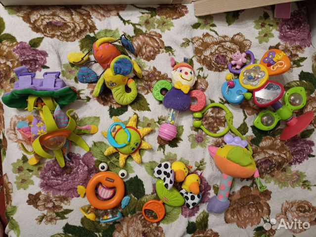 Игрушки погремушки