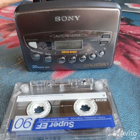 Кассетный плеер sony walkman