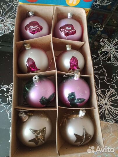 Елочные игрушки