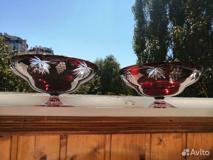 Чешская хрустальная фруктовница и вазы сталинский