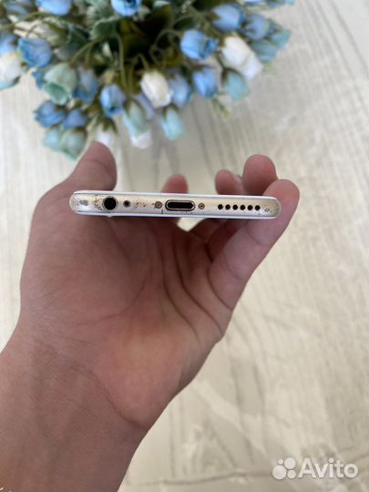 Телефон iPhone 6s 64gb