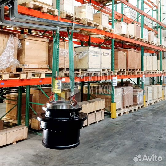Редуктор хода без гидромотора Hitachi ZX520LCH-3