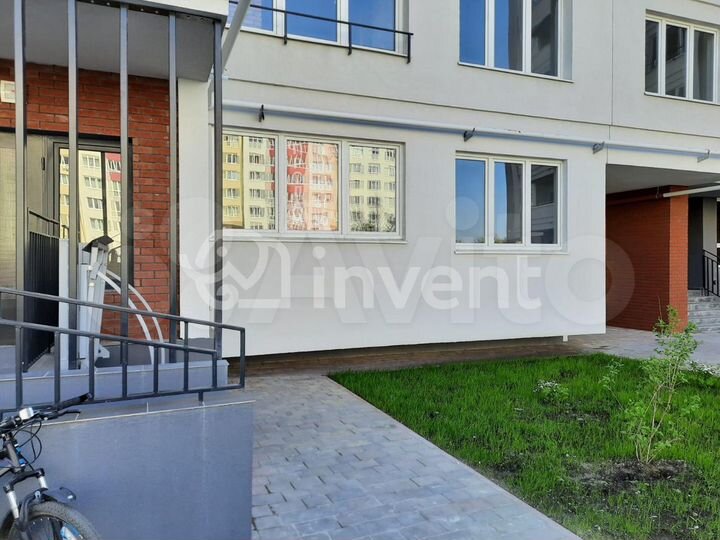 2-к. квартира, 71 м², 1/16 эт.