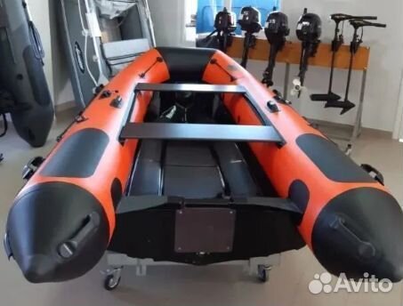 Лодка риб Навигатор 370R