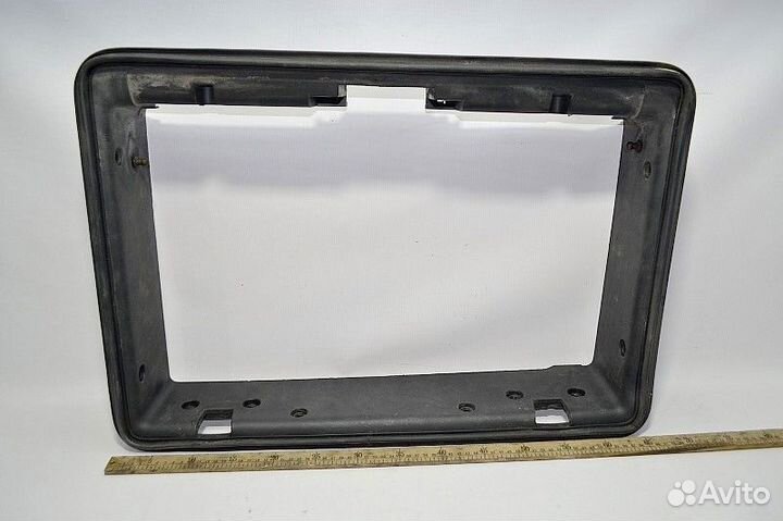 Пластиковая рама люка бокового ящика кабины, левая
