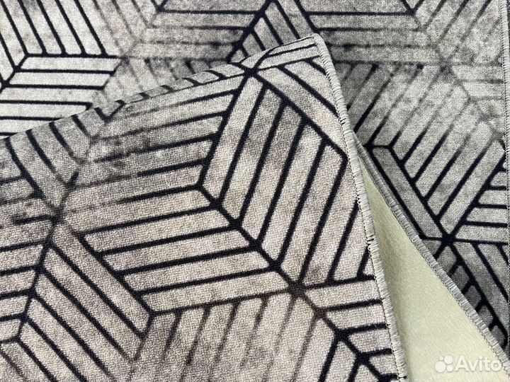 Палас на войлочной основе 2х3