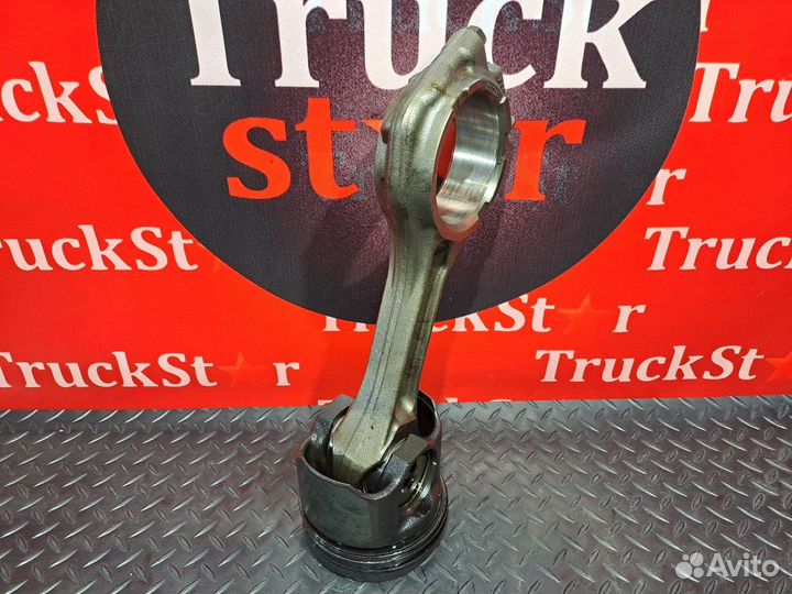 Поршень с шатуном Daf XF106