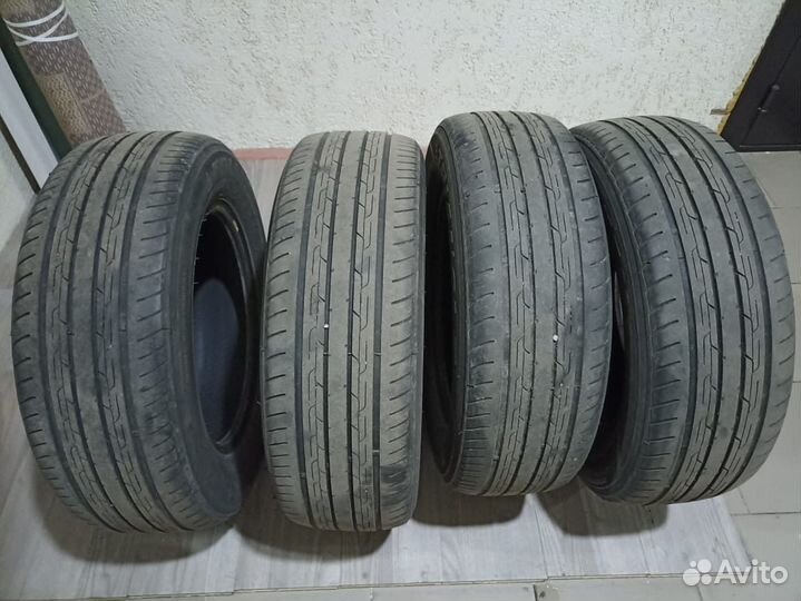 Triangle TR259 215/65 R16 102V