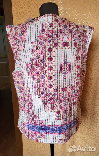 Zara-Нов.жен.жилет(р.М