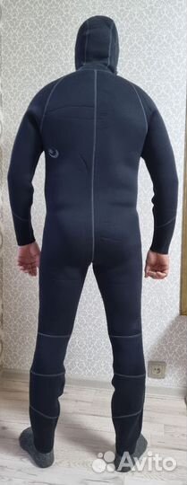 Гидрокостюм мокрый