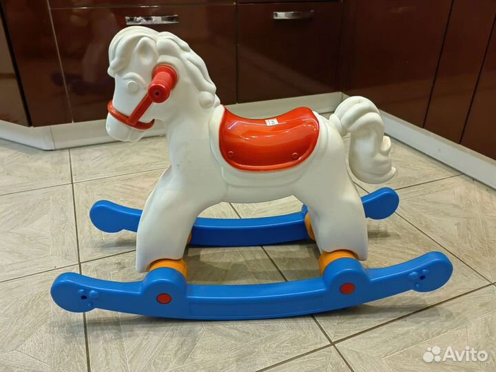 Качалка лошадь