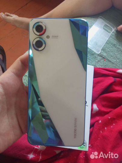 Мобильные телефоны