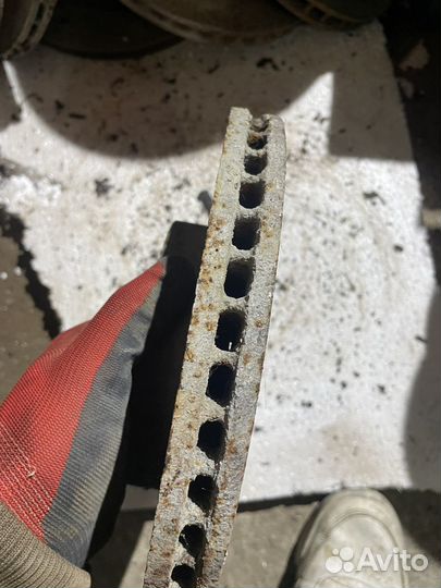 Диск тормозной передний hyundai i30 1