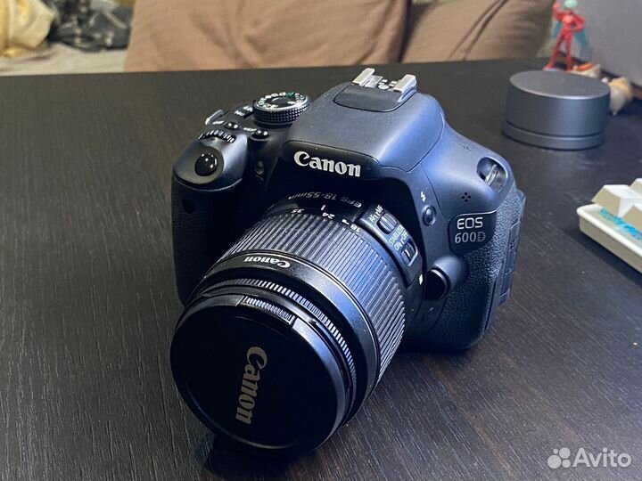 Зеркальный фотоаппарат canon 600d