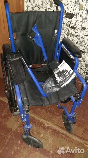 Кресло-коляска для инвалидов H 035