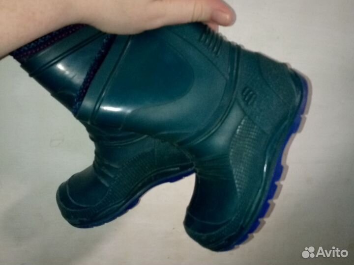 Резиновые сапоги