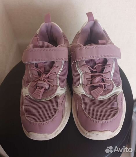 Кроссовки для девочки