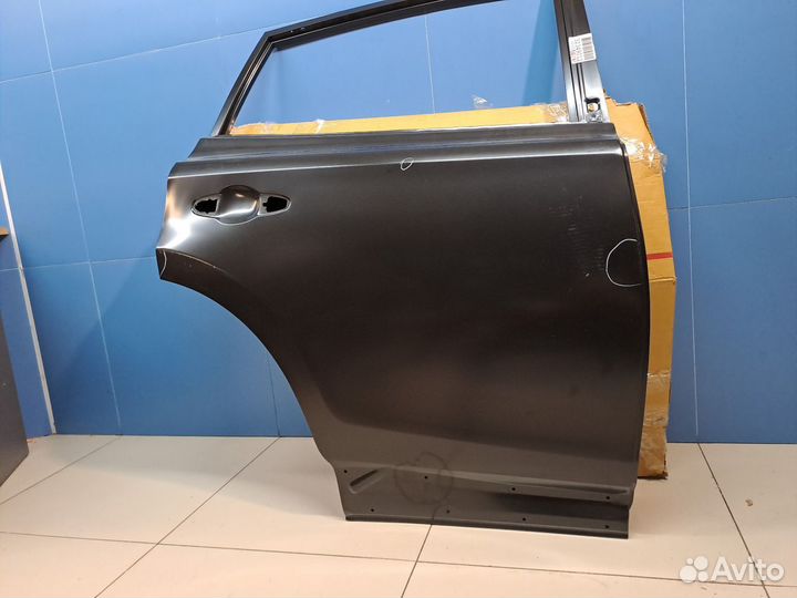 Дверь правая задняя Toyota RAV 4 2013-2019