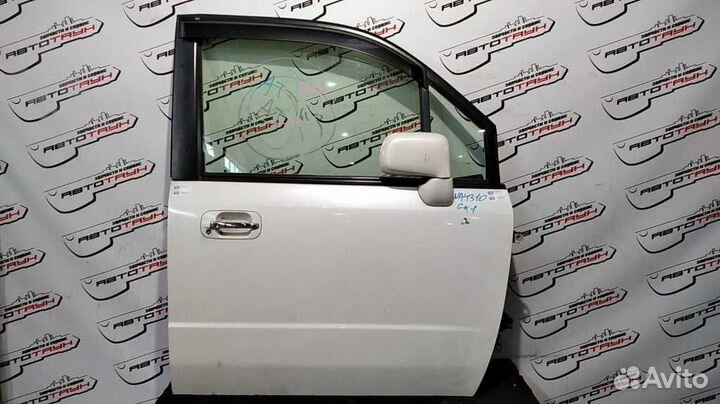 Дверь honda mobilio spike GK1 GK2 67010SEY010ZZ пе