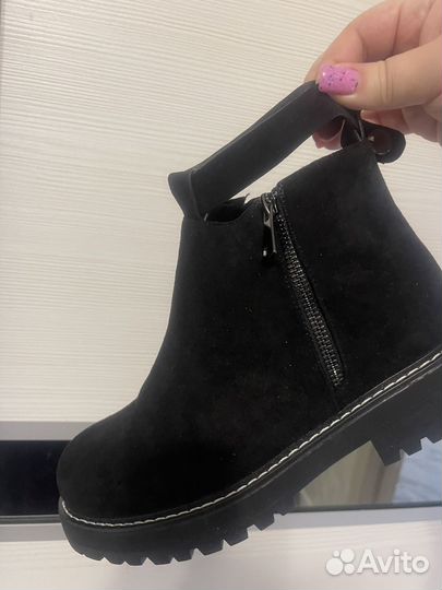 Ботинки женские