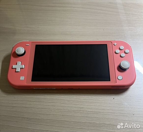 Портативная игровая приставка nintendo switch lite