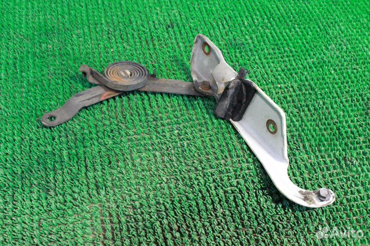 Петли капота Chevrolet Suburban GMT400