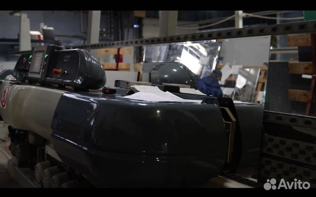 Стеклянная дверь на заказ от 3 дней