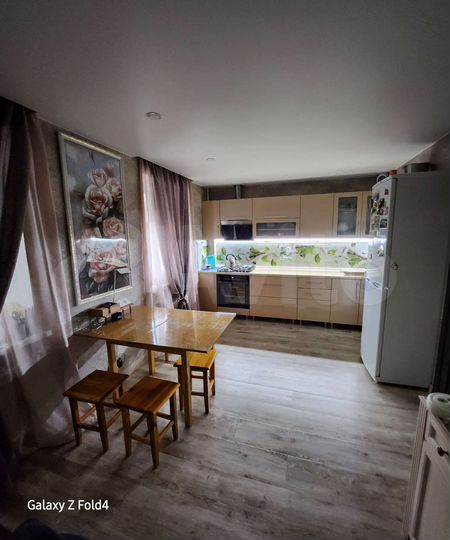 3-к. квартира, 56 м², 1/5 эт.