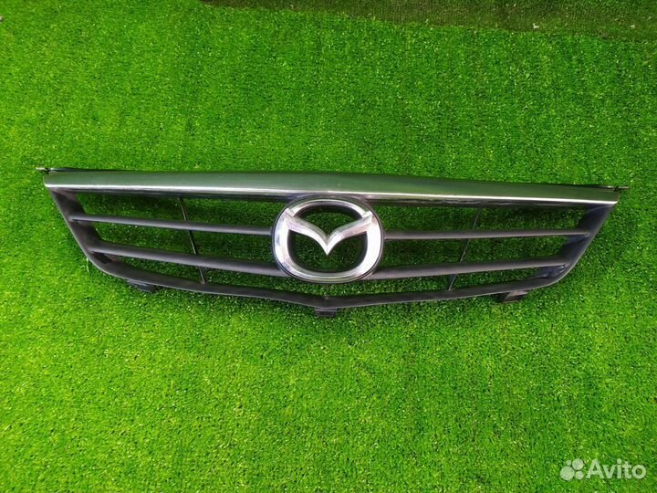 Решетка в бампер Mazda Capella