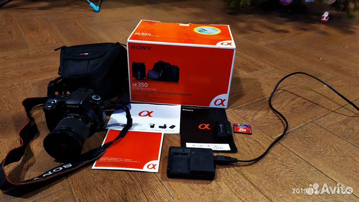 Фотоаппарат зеркальный