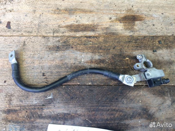 Клемма минусовая Opel Astra J 2011