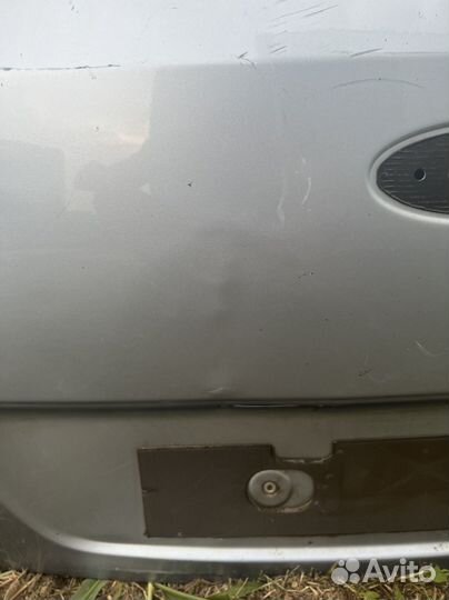 Задняя крышка богажника Форд Фюжен