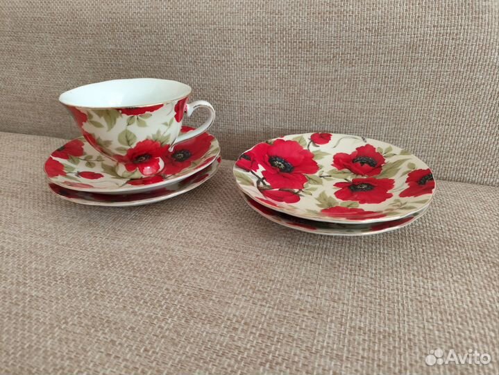 Чайная пара Маки и три блюдца фарфор