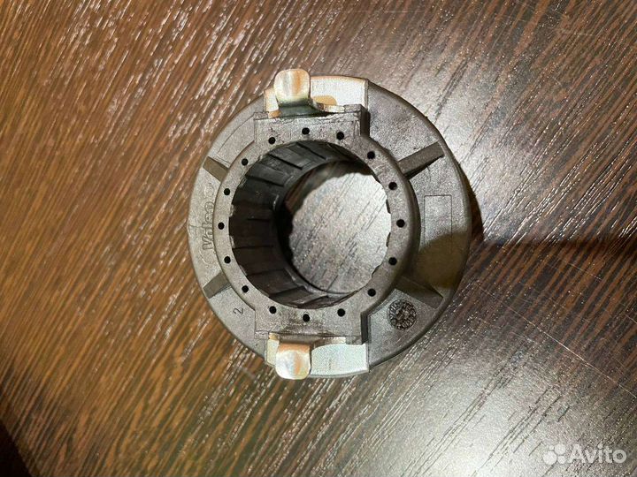 Продам выжимной подшипник