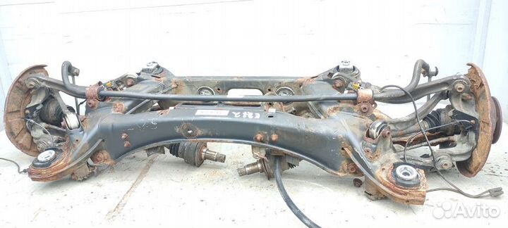 Балка задняя (подрамник) Mercedes W212 E