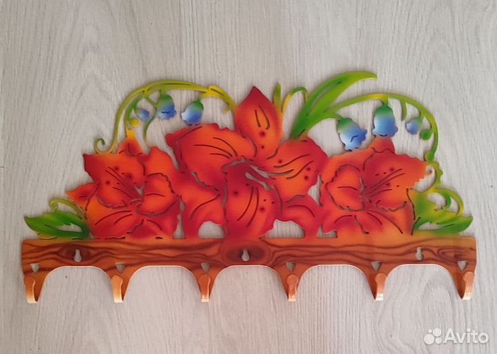 Декоративные вешалки, металлические