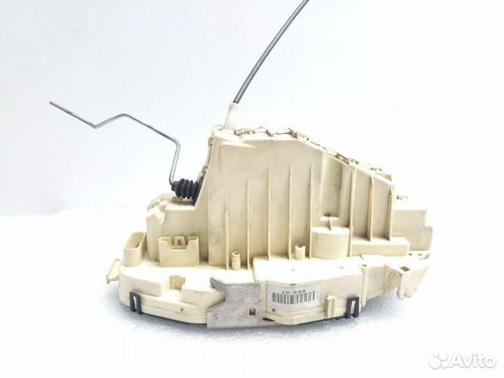 Замок двери задний правый Mercedes-Benz S-Class