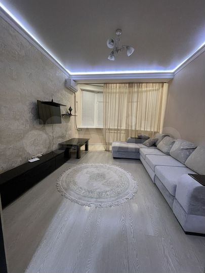 1-к. квартира, 50 м², 10/13 эт.