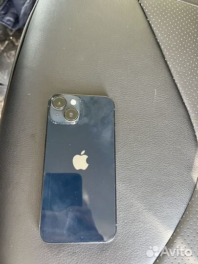 Телефон iPhone 14