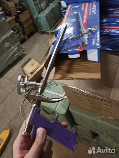 Пистолет для пены металл пластик ручка опт